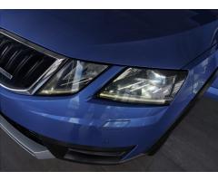 Škoda Octavia 2,0   TDI 110kW,SCOUT,DSG,ČR,2.MAJ - 37