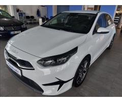 Kia Ceed 1,5   T-GDI 117kW,ČR,1.MAJ,ZÁRUKA - 3