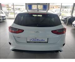 Kia Ceed 1,5   T-GDI 117kW,ČR,1.MAJ,ZÁRUKA - 5