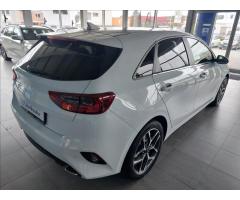 Kia Ceed 1,5   T-GDI 117kW,ČR,1.MAJ,ZÁRUKA - 6