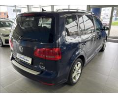 Volkswagen Touran 2,0   TDI 103kW,SERVISKA,7 MÍST - 6