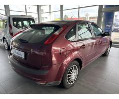 Ford Focus 1,6   GHIA,DRUHÁ SADA KOL - 6